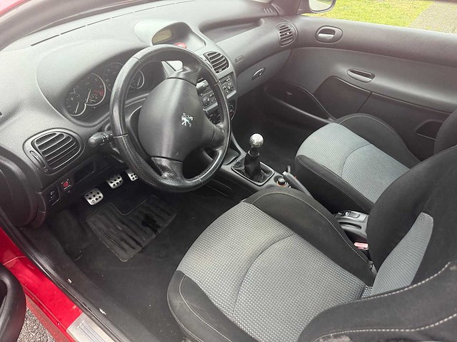 Peugeot - 2004 - 206 - cabrio - personenauto - afbeelding 7 van  28