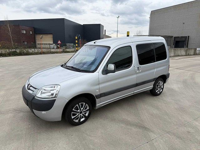 Peugeot - 2004 - partner - personen - personenauto - afbeelding 1 van  26
