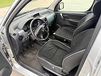 Peugeot - 2004 - partner - personen - personenauto - afbeelding 11 van  18