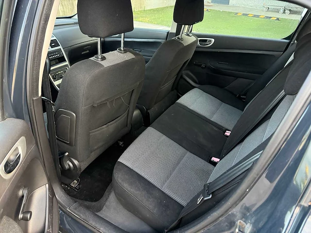 Peugeot - 2005 - 307 - - personenauto - afbeelding 16 van  19