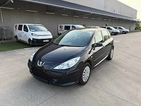Peugeot - 2005 - 307 - - personenauto - afbeelding 1 van  19