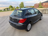 Peugeot - 2005 - 307 - personenauto - afbeelding 2 van  19
