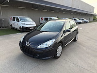 Peugeot - 2005 - 307 - personenauto - afbeelding 14 van  19