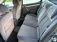 Peugeot - 2005 - 407 - personen - personenauto - afbeelding 14 van  36