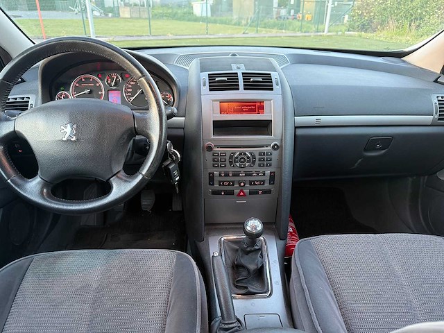 Peugeot - 2005 - 407 - personen - personenauto - afbeelding 16 van  36