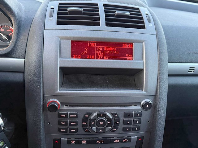Peugeot - 2005 - 407 - personen - personenauto - afbeelding 15 van  24