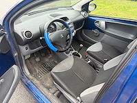 Peugeot - 2006 - 107 - personenauto - afbeelding 6 van  16
