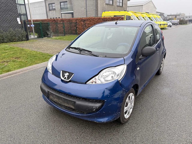 Peugeot - 2006 - 107 - personenauto - afbeelding 11 van  16