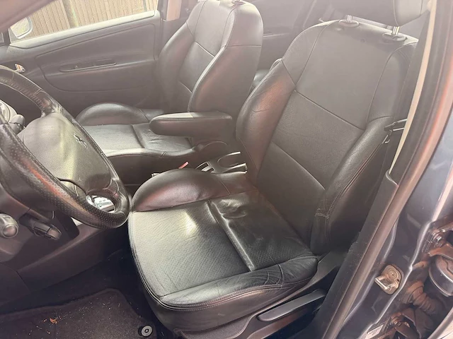Peugeot - 2007 - 207 - 207 - personenauto - afbeelding 2 van  17