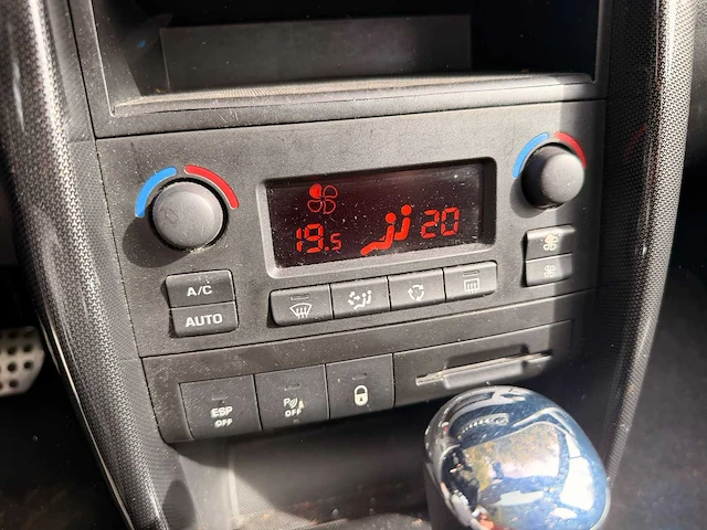 Peugeot - 2007 - 207 - 207 - personenauto - afbeelding 4 van  17