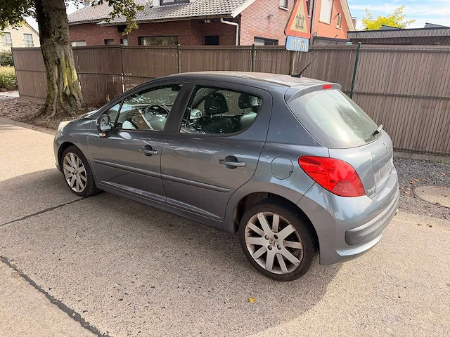 Peugeot - 2007 - 207 - 207 - personenauto - afbeelding 12 van  17