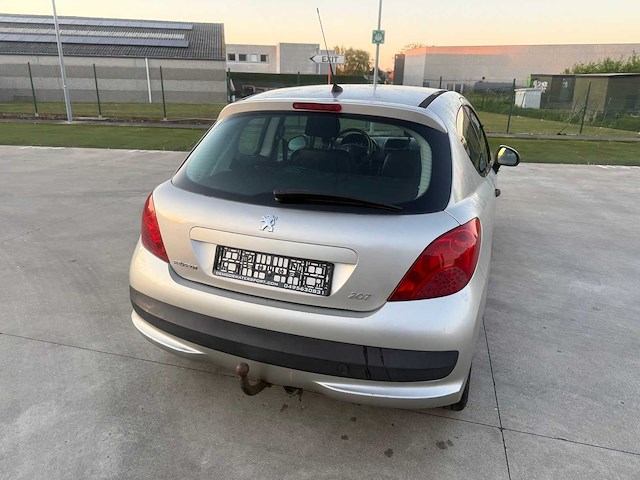 Peugeot - 2008 - 207 - hatback - personenauto - afbeelding 6 van  28