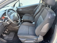 Peugeot - 2008 - 207 - hatback - personenauto - afbeelding 17 van  28