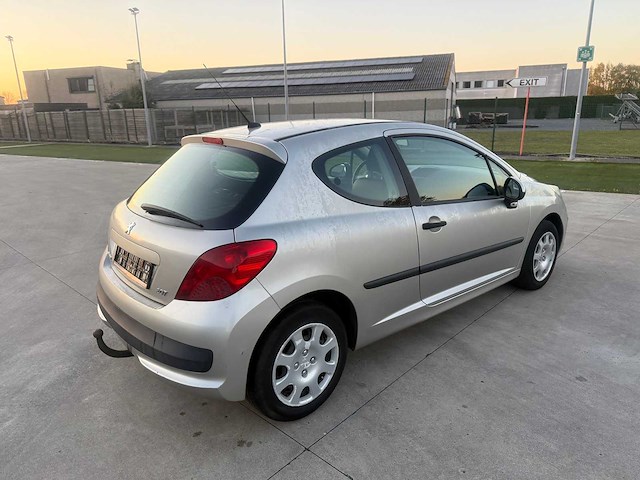 Peugeot - 2008 - 207 - hatback - personenauto - afbeelding 26 van  28