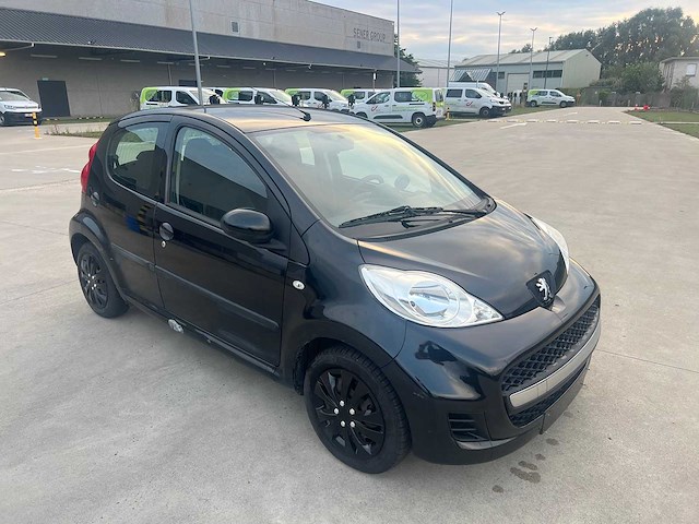 Peugeot - 2009 - 107 - personenwagen - personenauto - afbeelding 21 van  24