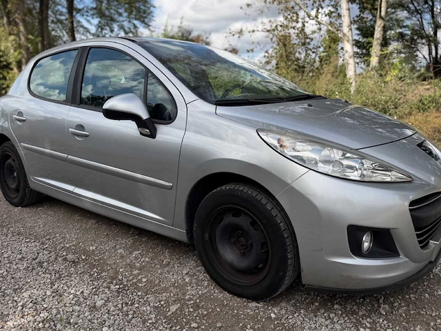 Peugeot - 2009 - 207 - 207 - personenauto - afbeelding 29 van  31