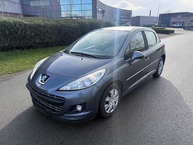 Peugeot - 2011 - 207 - personenauto - afbeelding 12 van  25