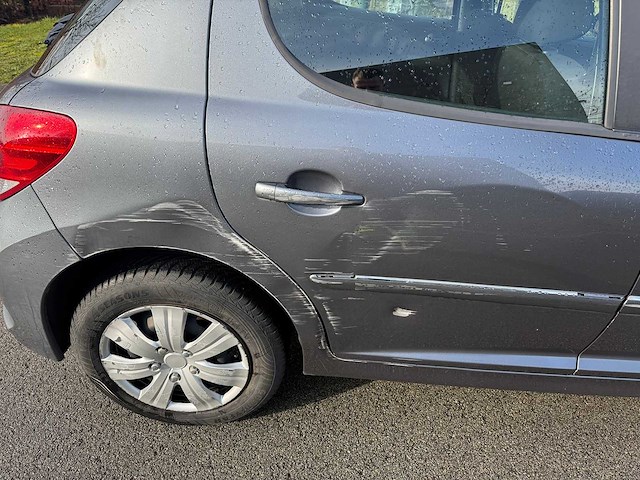 Peugeot - 2011 - 207 - personenauto - afbeelding 24 van  25