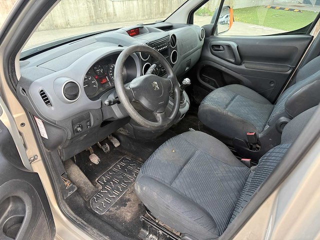 Peugeot - 2011 - partner - tepe - personenauto - afbeelding 16 van  25