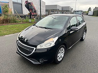 Peugeot - 2013 - 208 - personenauto - afbeelding 18 van  24