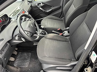 Peugeot - 2013 - 208 - personenauto - afbeelding 14 van  24