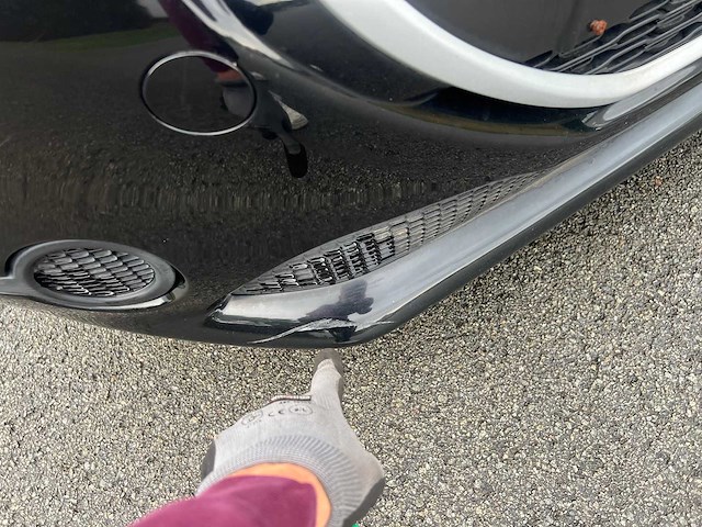 Peugeot - 2013 - 208 - personenauto - afbeelding 8 van  16