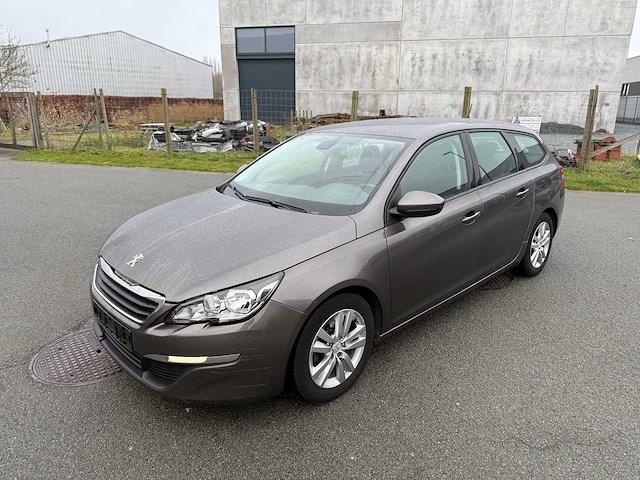 Peugeot - 2014 - 308 - personenauto - afbeelding 12 van  28