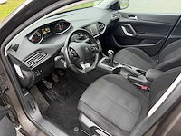 Peugeot - 2014 - 308 - personenauto - afbeelding 13 van  28