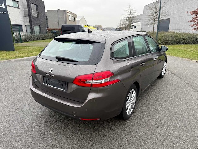 Peugeot - 2014 - 308 - personenauto - afbeelding 21 van  28