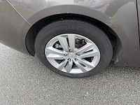 Peugeot - 2014 - 308 - personenauto - afbeelding 16 van  28