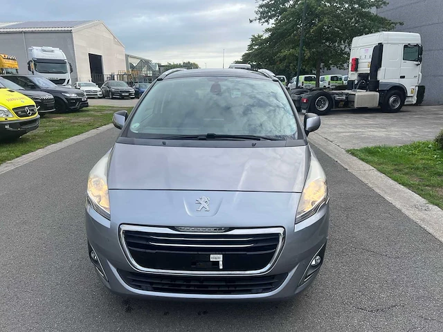 Peugeot - 2014 - 5008 - - personenauto - afbeelding 34 van  38