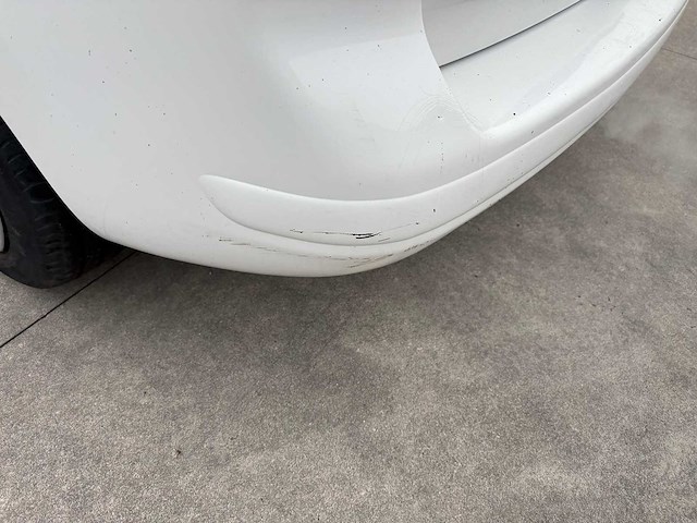 Peugeot - 2014 - 5008 - personenauto - afbeelding 7 van  29