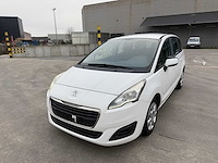 Peugeot - 2014 - 5008 - personenauto - afbeelding 25 van  29