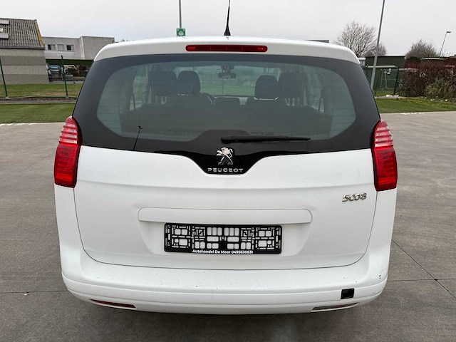 Peugeot - 2014 - 5008 - personenauto - afbeelding 4 van  29