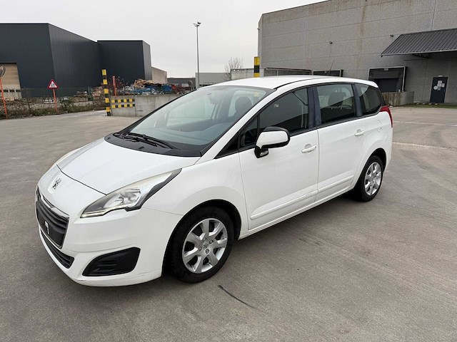 Peugeot - 2014 - 5008 - personenauto - afbeelding 1 van  29