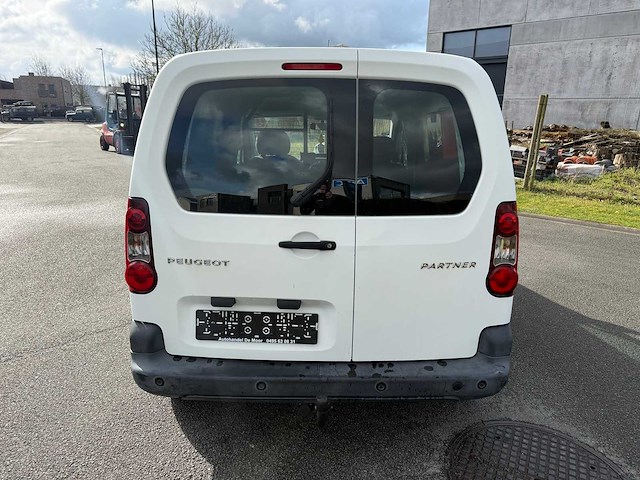 Peugeot - 2014 - partner - bestelwagen - personenauto - afbeelding 8 van  27