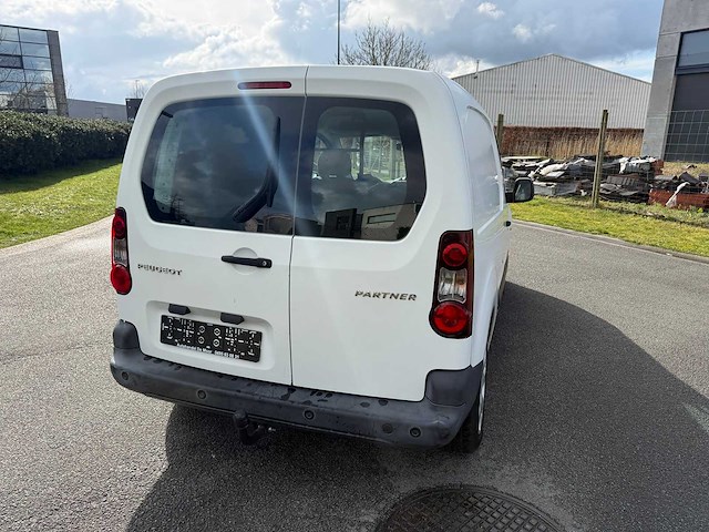 Peugeot - 2014 - partner - bestelwagen - personenauto - afbeelding 9 van  27
