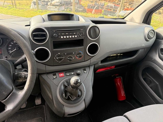 Peugeot - 2014 - partner - bestelwagen - personenauto - afbeelding 27 van  27