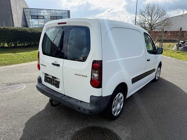 Peugeot - 2014 - partner - bestelwagen - personenauto - afbeelding 11 van  26