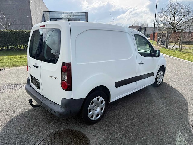Peugeot - 2014 - partner - bestelwagen - personenauto - afbeelding 13 van  26