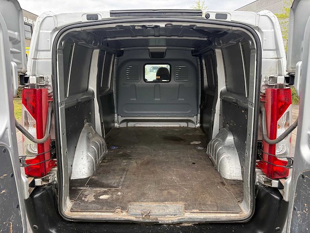 Peugeot - 2015 - expert - bestelwagen - personenauto - afbeelding 14 van  21