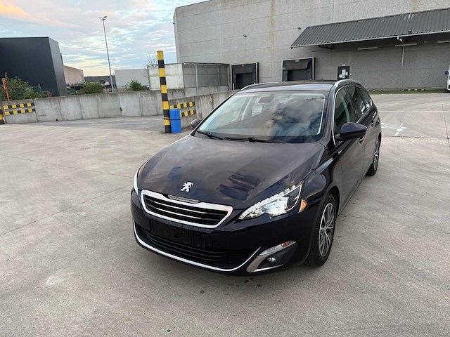 Peugeot - 2016 - 308 - personenauto - afbeelding 21 van  25
