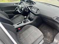 Peugeot - 2016 - 308 - personenauto - afbeelding 18 van  31
