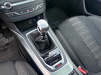 Peugeot - 2016 - 308 - personenauto - afbeelding 4 van  6