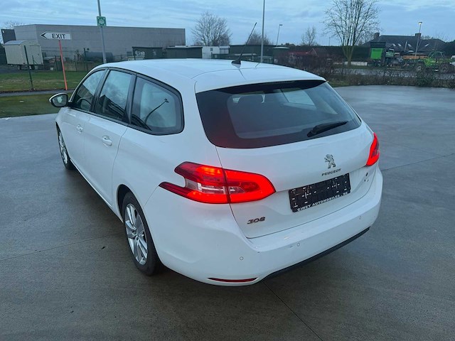 Peugeot - 2018 - 308 sw - personenwagen - personenauto - afbeelding 8 van  23