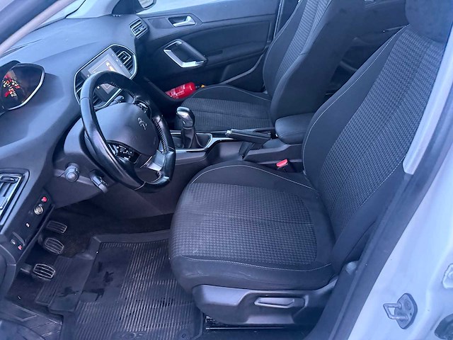 Peugeot - 2018 - 308 sw - personenwagen - personenauto - afbeelding 11 van  23