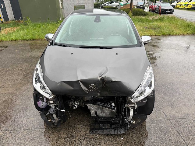 Peugeot - 2019 - 208 - signature - personenauto - afbeelding 7 van  28