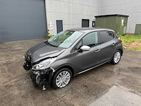 Peugeot - 2019 - 208 - signature - personenauto - afbeelding 1 van  28