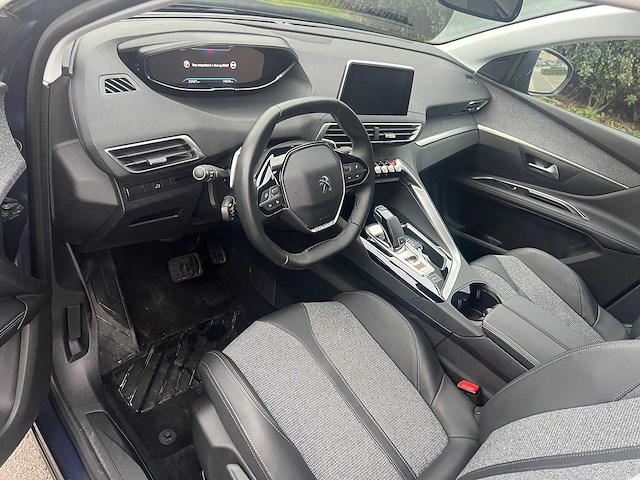 Peugeot - 2019 - 5008 - personenauto - afbeelding 4 van  30