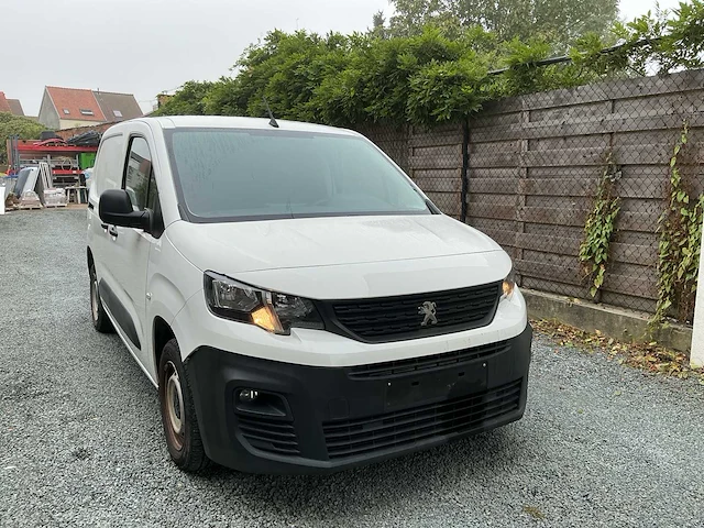 Peugeot - 2021 - partner - e - personenauto - afbeelding 29 van  30